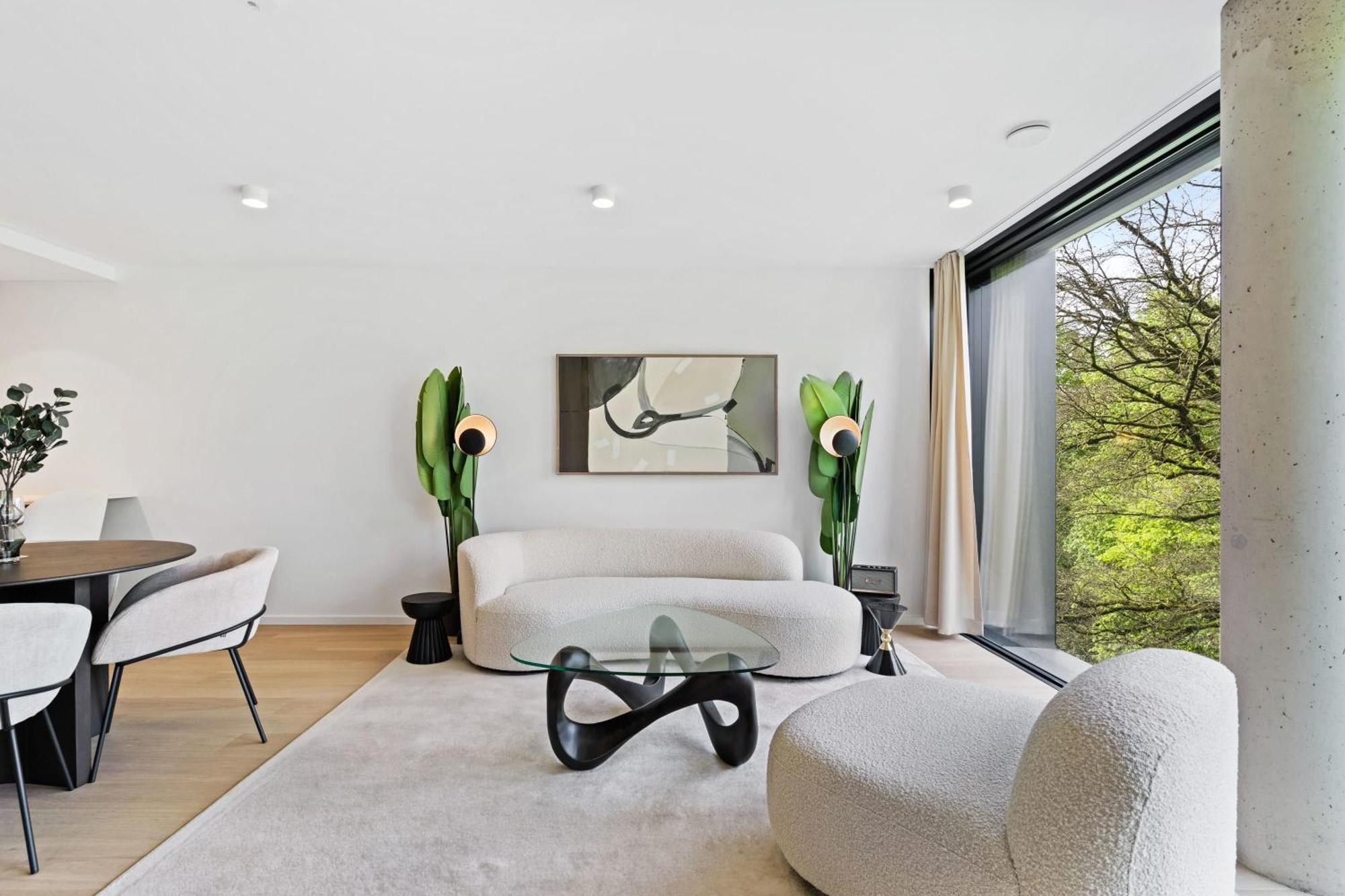 Luxury Haute Haven Queen Bed & Views Appartamento